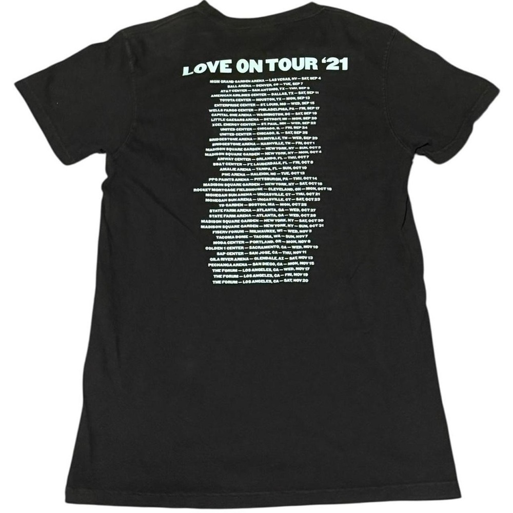 Black Harry Styles Love On Tour 2021 tee #HarryStyles #LoveOnTour
Small - Picture 3 of 7